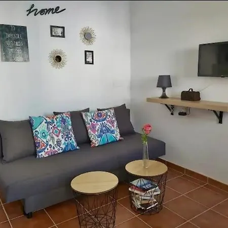 'levante En Calma' Casa Con Terraza Privada Y Patio En El Centro De *
